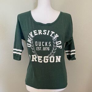 Ladies University of Oregon tee Shirt size XS